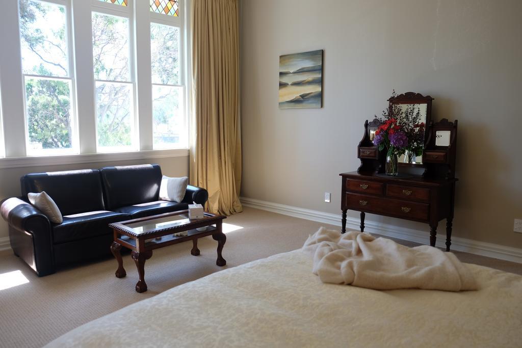 Oinako Bed & Breakfast Akaroa Szoba fotó